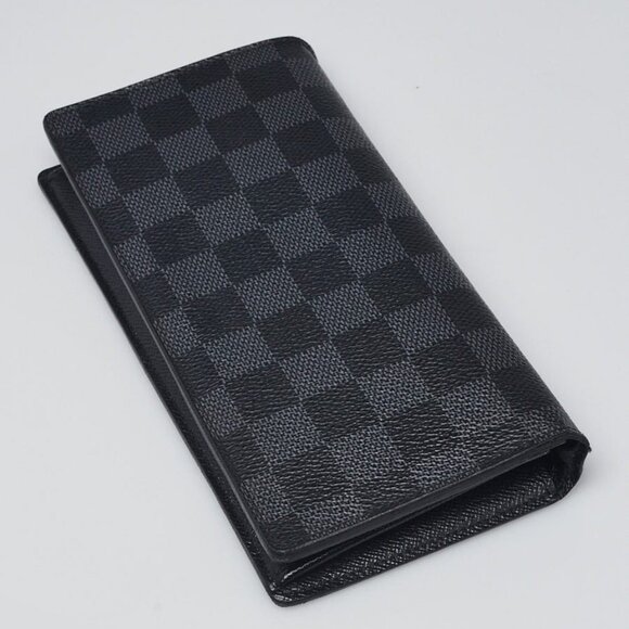 Louis Vuitton Damier Graphite Canvas Brazza Wallet - Picture 2 of 11